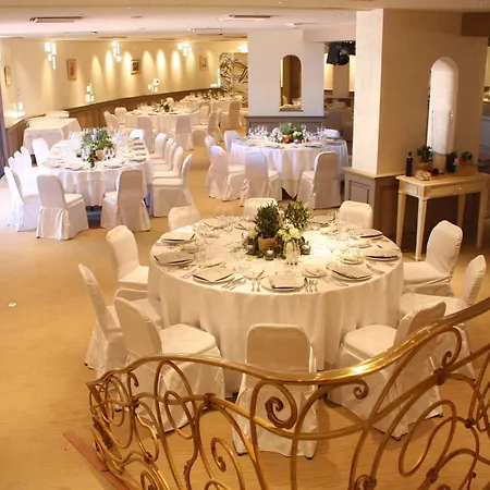 호텔 Airelles Chateau De La Messardiere 5*