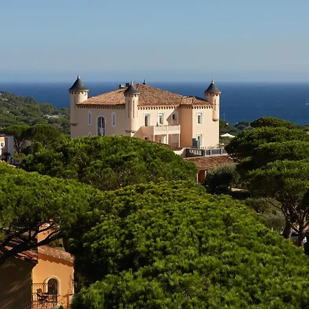 Отель Airelles Chateau De La Messardiere